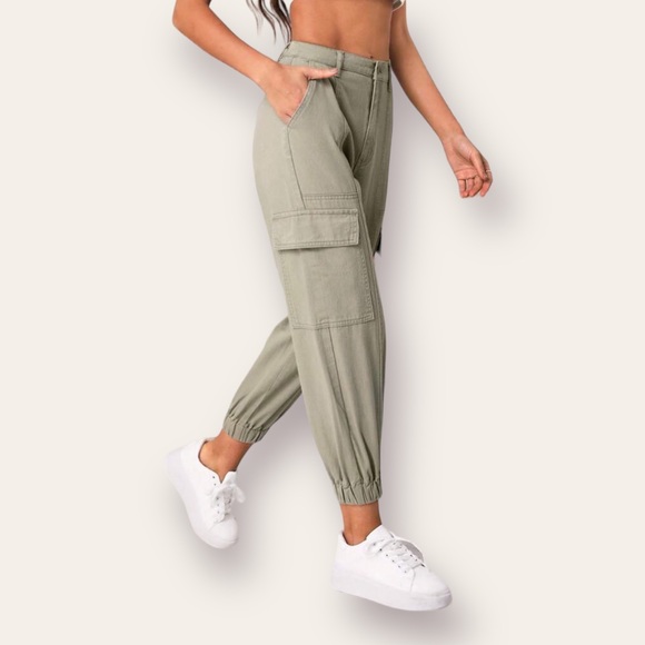 Pants - 🆕 Twill Flap Pocket Cargo Joggers NWT